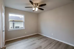 341 NW Summercrest Blvd, Burleson, TX 76028 - Photo 17