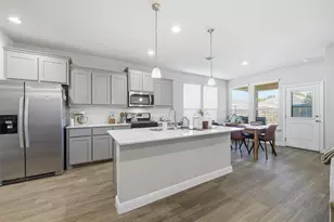 2381 Waggoner Rnch Dr, Weatherford, TX 76087 - Photo 5