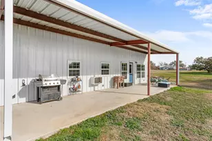 351 County Rd 2601, Meridian, TX 76665 - Photo 15