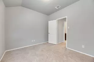 8829 Deadwood Ln, Aubrey, TX 76227 - Photo 13