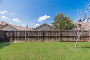 8829 Deadwood Ln, Aubrey, TX 76227 - Photo 23