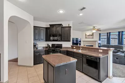 5916 Comanche Peak Drive, Fort Worth, TX 76179 - Photo 11