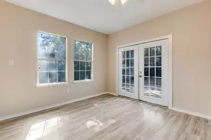 3527 Dunbar St, Dallas, TX 75215 - Photo 9