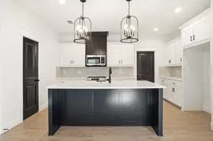 218 Legacy Blvd, Weatherford, TX 76085 - Photo 7