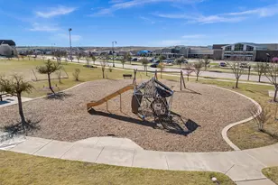 1928 Crested Ridge Rd, Fort Worth, TX 76008 - Photo 27