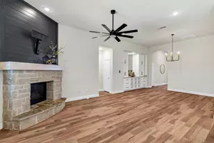 1928 Crested Ridge Rd, Fort Worth, TX 76008 - Photo 9