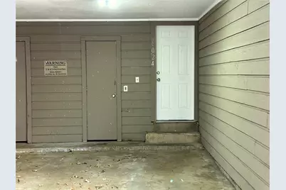 6024 Stoneybrook Drive, Fort Worth, TX 76112 - Photo 5