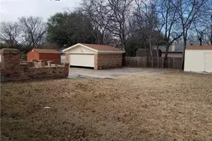 3575 Paramount St, North Richland Hills, TX 76117 - Photo 11