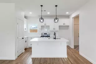 2145 Major Dr, Dallas, TX 75227 - Photo 5