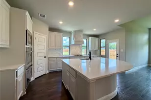 140 Kenilworth Ln, Greenville, TX 75401 - Photo 11