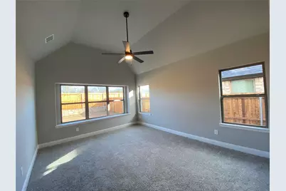 140 Kenilworth Lane, Greenville, TX 75401 - Photo 17