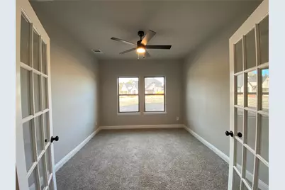 140 Kenilworth Lane, Greenville, TX 75401 - Photo 5