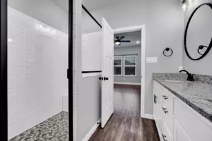 1565 Lizzie Ln, Burleson, TX 76028 - Photo 21