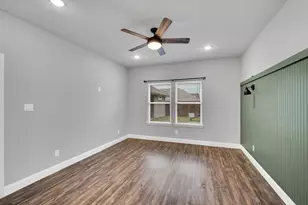 1565 Lizzie Ln, Burleson, TX 76028 - Photo 23