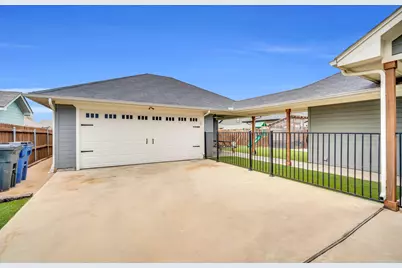 1565 Lizzie Lane, Burleson, TX 76028 - Photo 9