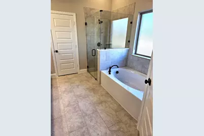 2716 Silo Lane, Van Alstyne, TX 75495 - Photo 15