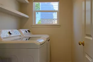 2624 Lakeland Dr, Dallas, TX 75228 - Photo 15