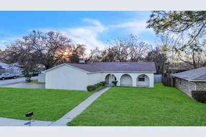 1432 Barron Lane, Fort Worth, TX 76112 - Photo 3