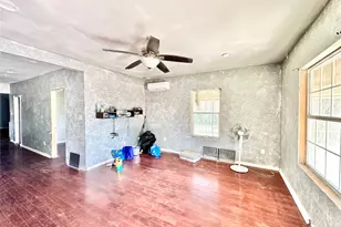 1201 College St, Sulphur Springs, TX 75482 - Photo 9