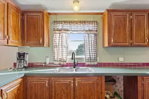 161 County Rd 3120, Valley Mills, TX 76689 - Photo 11