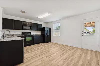 6113 Countess Lane, Denton, TX 76210 - Photo 9