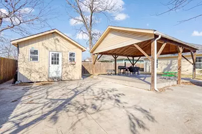 1122 S Hazelwood, Sherman, TX 75090 - Photo 5