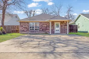1122 S Hazelwood, Sherman, TX 75090 - Photo 1