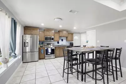 1122 S Hazelwood, Sherman, TX 75090 - Photo 5