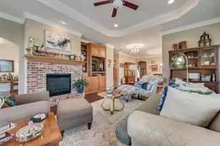 818 Amherst Dr, Waxahachie, TX 75165 - Photo 5