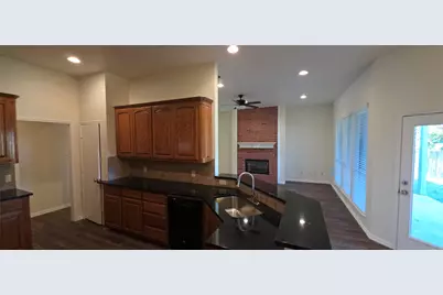 629 Dorchester Lane, Mansfield, TX 76063 - Photo 15