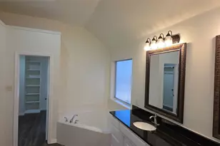 629 Dorchester Ln, Mansfield, TX 76063 - Photo 37