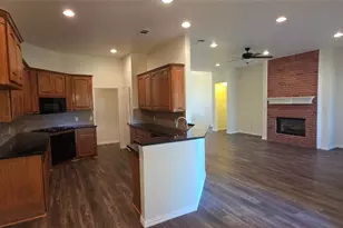 629 Dorchester Ln, Mansfield, TX 76063 - Photo 9