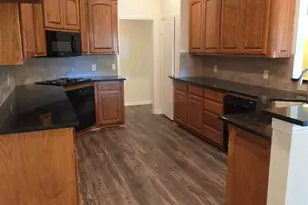 629 Dorchester Ln, Mansfield, TX 76063 - Photo 13