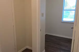 629 Dorchester Ln, Mansfield, TX 76063 - Photo 11