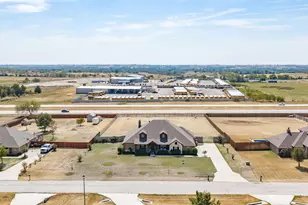 217 Heather Ln, Decatur, TX 76234 - Photo 5
