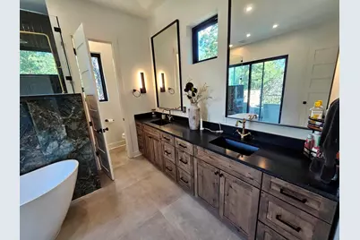 608 Redbud Court, Cedar Hill, TX 75104 - Photo 29