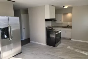 309 Redbud Ln, Wilmer, TX 75172 - Photo 3