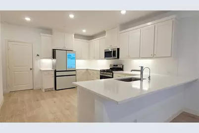 9015 Scarp Hill Lane, Frisco, TX 75035 - Photo 5