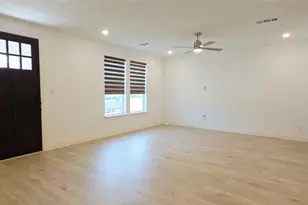 9015 Scarp Hl Ln, Frisco, TX 75035 - Photo 3