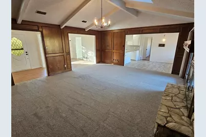 1817 Rhinevalley Drive, Arlington, TX 76012 - Photo 5