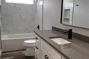 1404 Dixie Ests Wy, Whitesboro, TX 76273 - Photo 15