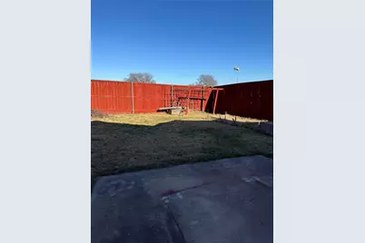 804 Stafford Station Drive, Saginaw, TX 76131 - Photo 33