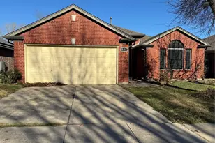 804 Stafford Station Dr, Saginaw, TX 76131 - Photo 1