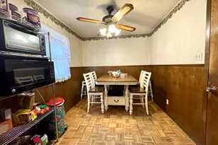 317 N Trail St, Crowley, TX 76036 - Photo 15