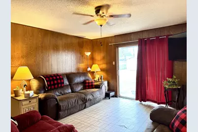 317 N Trail Street, Crowley, TX 76036 - Photo 5