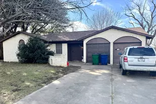 317 N Trail St, Crowley, TX 76036 - Photo 33