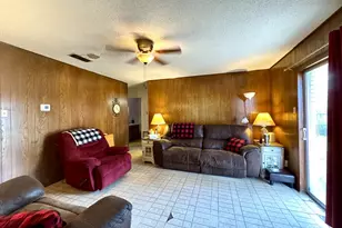 317 N Trail St, Crowley, TX 76036 - Photo 7