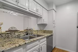 5100 Verde Valley Ln, Dallas, TX 75254 - Photo 13