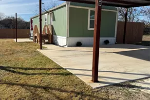 3520 Gerry Dr, Granbury, TX 76049 - Photo 7