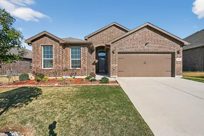 520 Pendennis Drive, Saginaw, TX 76131 - Photo 1